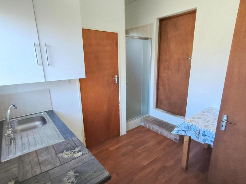 To Let 1 Bedroom Property for Rent in Bracken Heights Western Cape